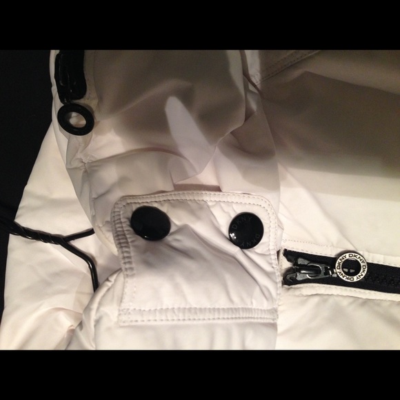 DKNY Down Winter Puffer - Picture 2 of 2